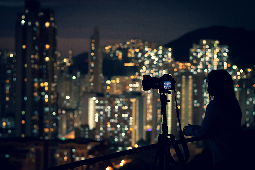 Photographe dans la nuit - Photo libre de droits