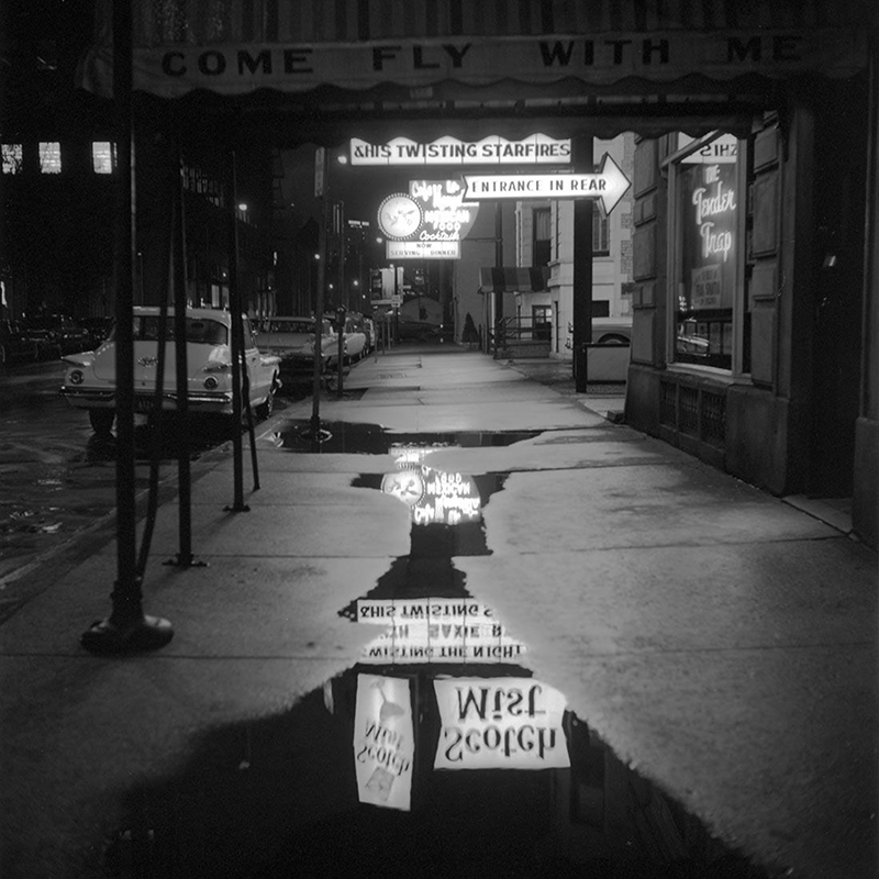 Vivian Maier, 1963, Chicago Ilinois © The Vivian Maier Foundation