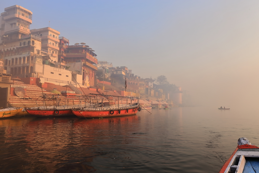 Levé de Soleil sur le Gange 2 - Bénarès Varanasi - Uttar Pradesh - Inde