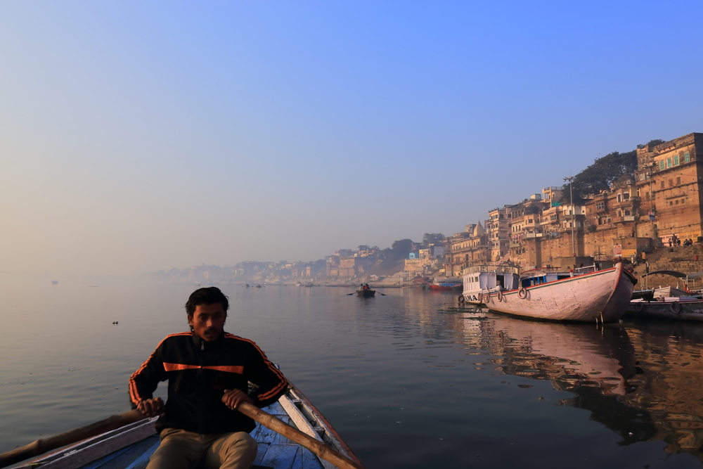 Levé de Soleil sur le Gange 4 - Bénarès Varanasi - Uttar Pradesh - Inde