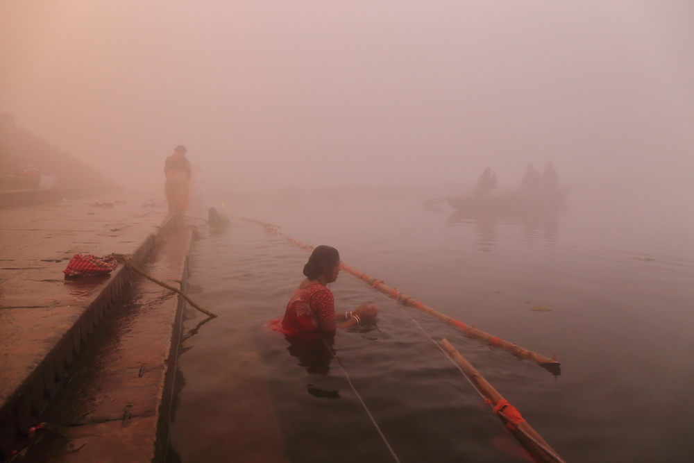Ablutions dans le Gange 3 - Bénarès Varanasi - Uttar Pradesh - Inde