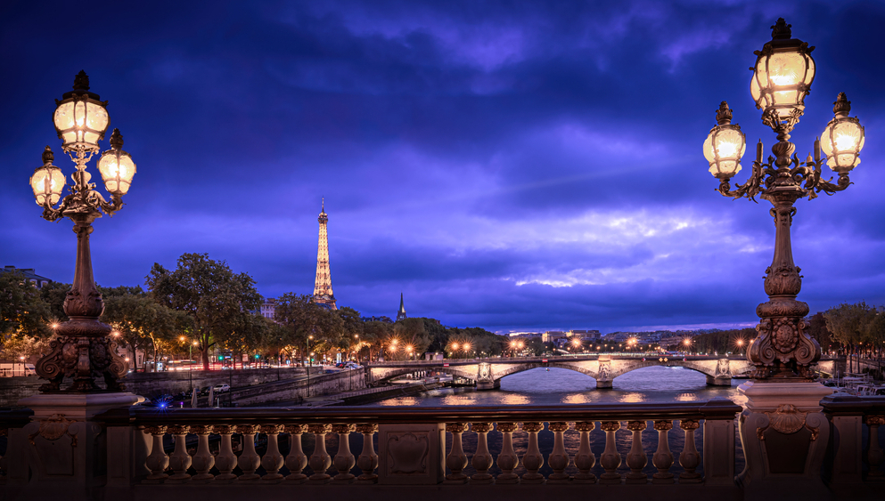 La Tour Eiffel et la Seine depuis le pont Alexandre III