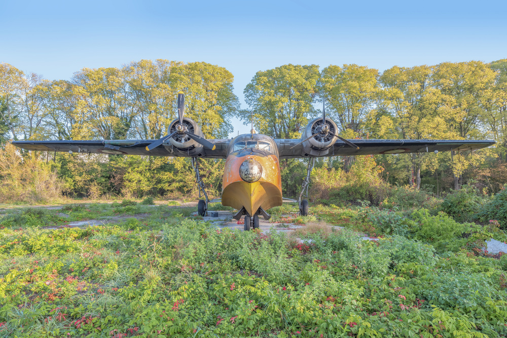 Ready To Fly - Abandoned Airport - Italy
